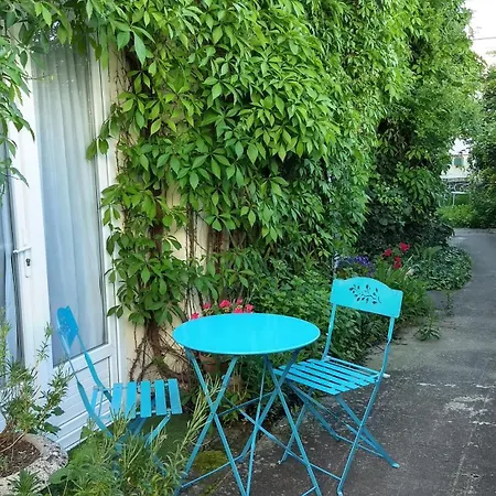 شقة Tranquille Et Frais Proche Gare Au Rdc