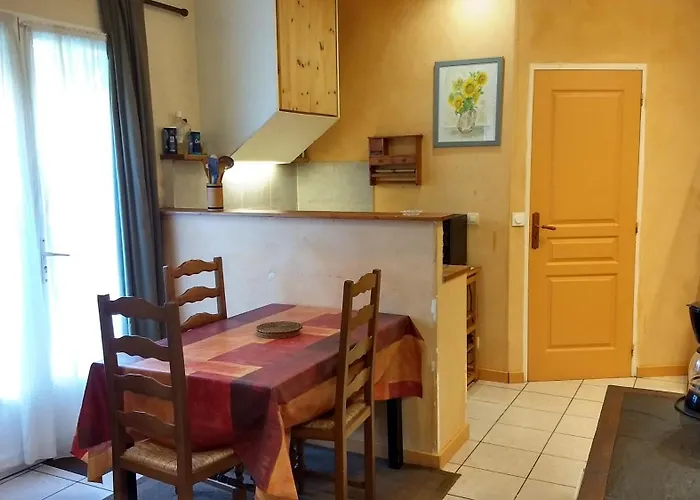 公寓 Tranquille Et Frais Proche Gare Au Rdc *